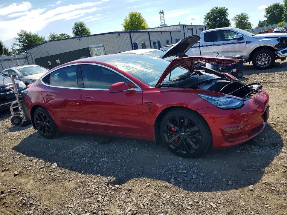 2018 TESLA MODEL 3 7