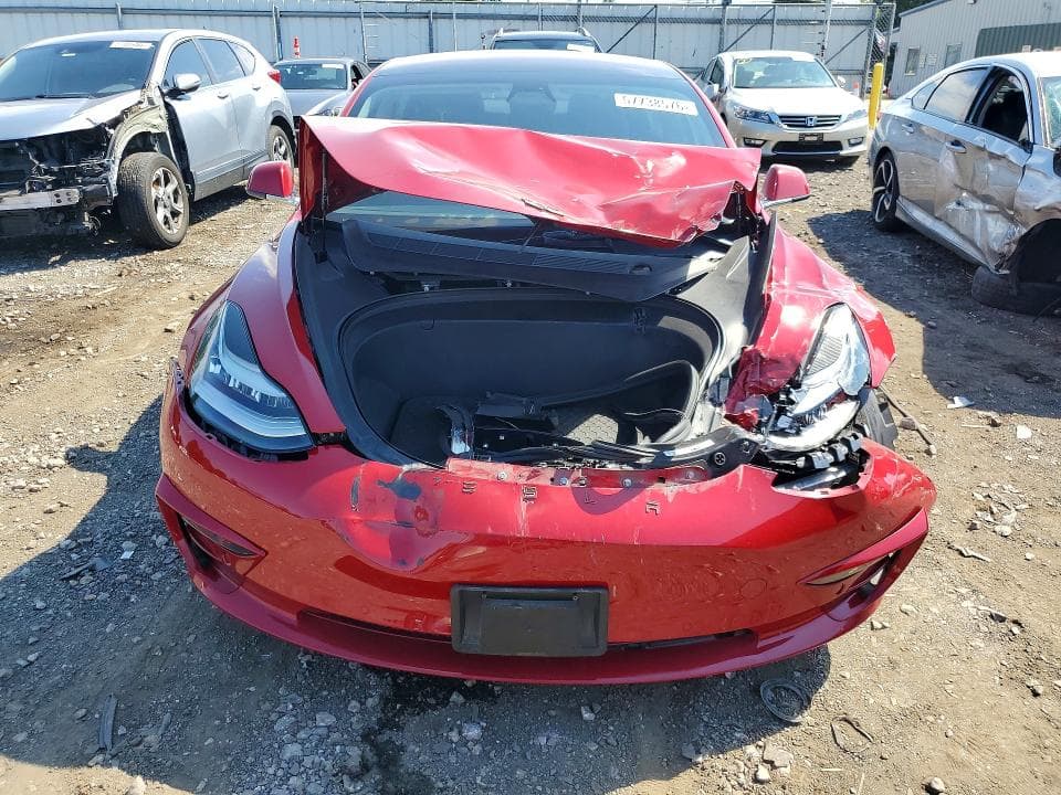 2018 TESLA MODEL 3 9