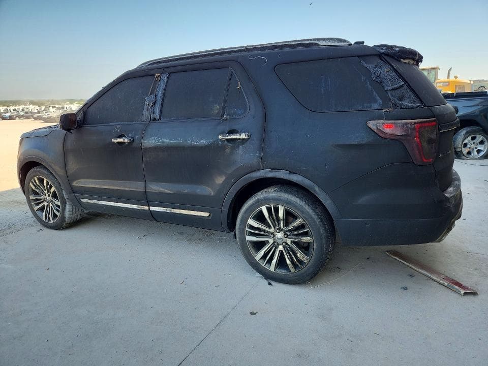 2017 FORD EXPLORER PLATINUM 2