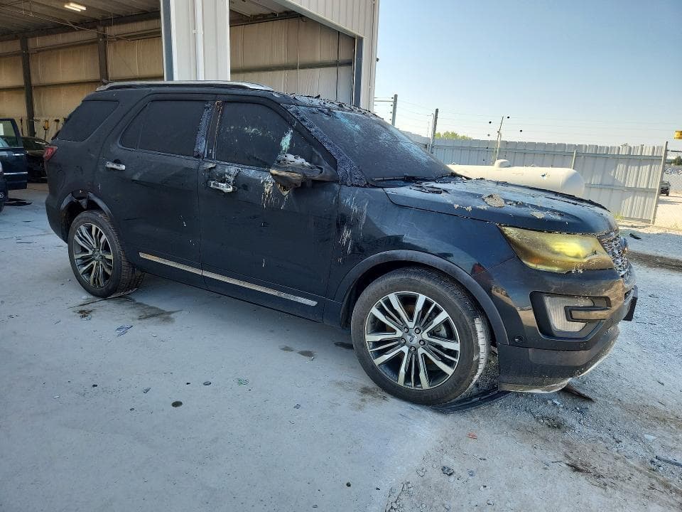 2017 FORD EXPLORER PLATINUM 4