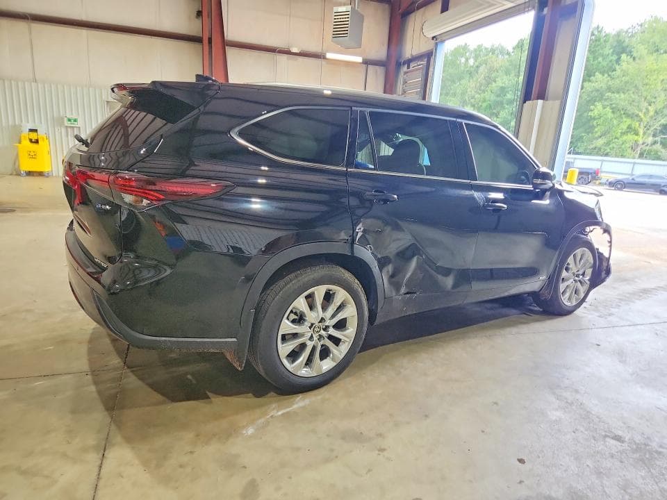 2026 TOYOTA HIGHLANDER HYBRID LIMITED 3