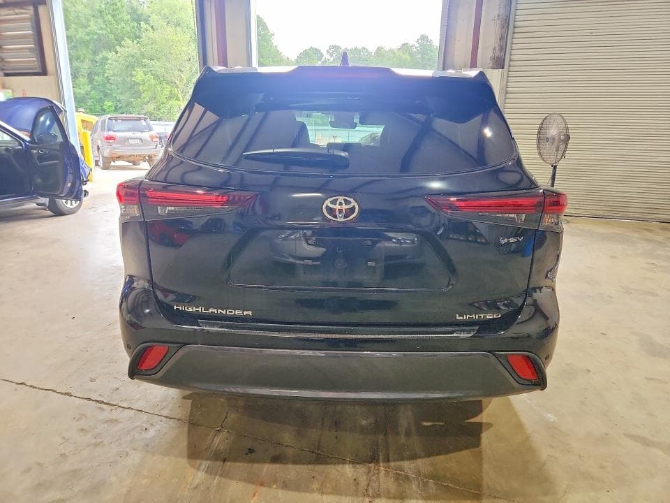 2026 TOYOTA HIGHLANDER HYBRID LIMITED 6