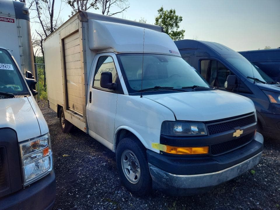2019 CHEVROLET EXPRESS DELIVERY TRUCK 4