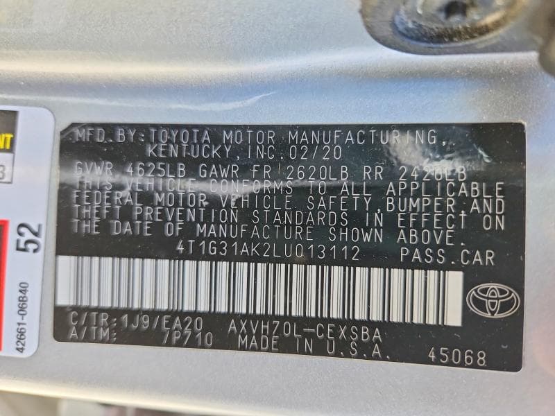 2020 TOYOTA CAMRY SE 13