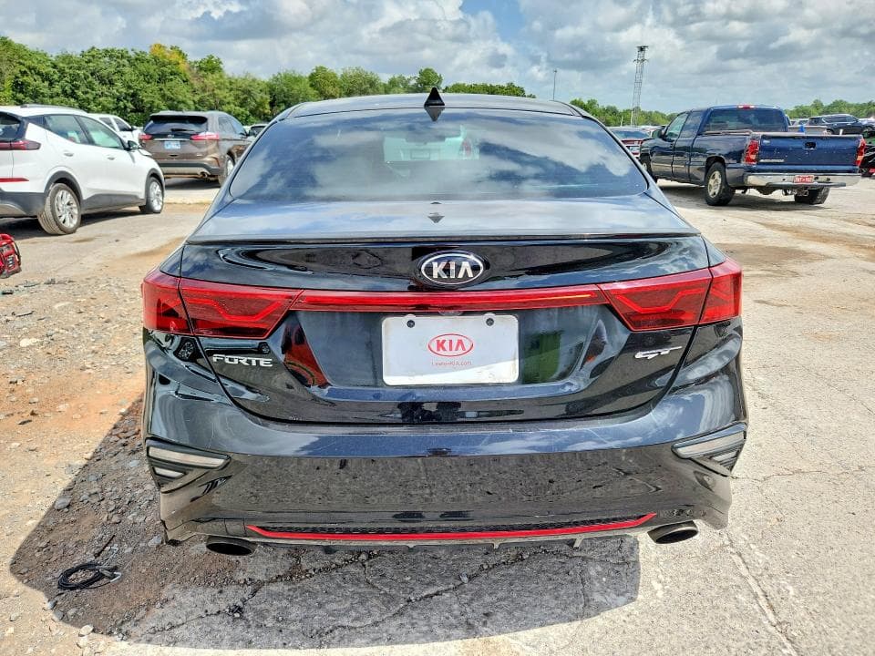 2020 KIA FORTE GT 6