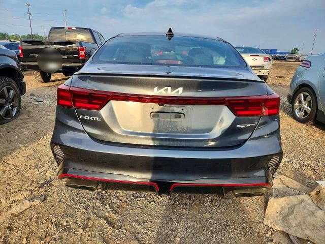 2023 KIA FORTE GT 6