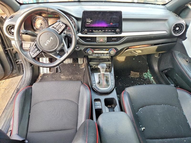 2023 KIA FORTE GT 8