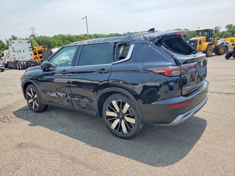 2026 MITSUBISHI OUTLANDER SE 2