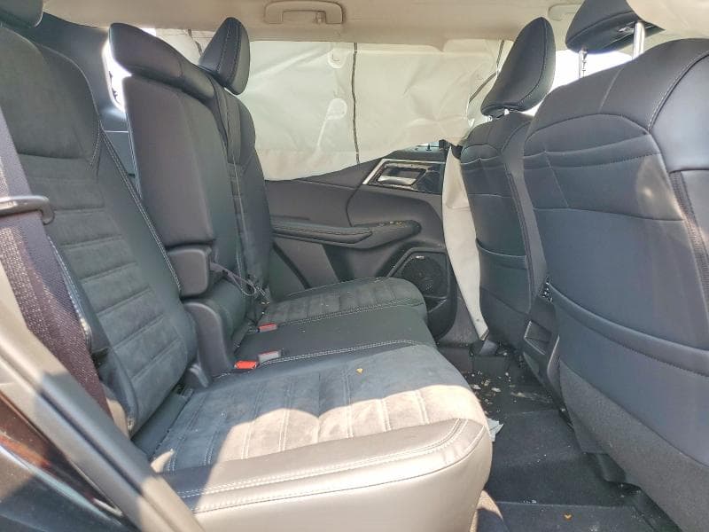 2026 MITSUBISHI OUTLANDER SE 11