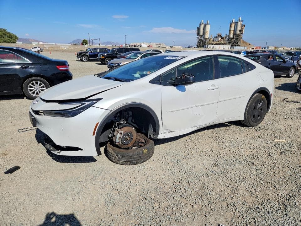 2024 TOYOTA PRIUS LE - 1