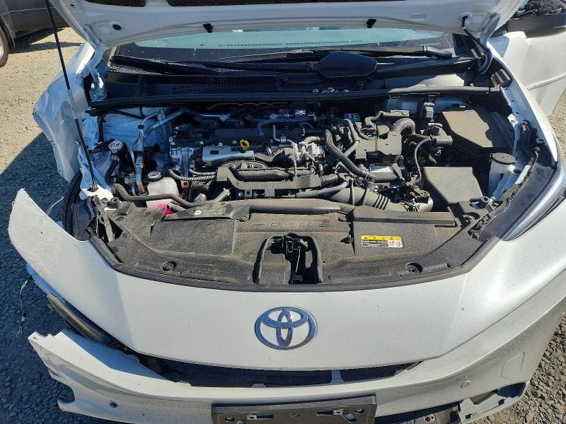 2024 TOYOTA PRIUS LE 11