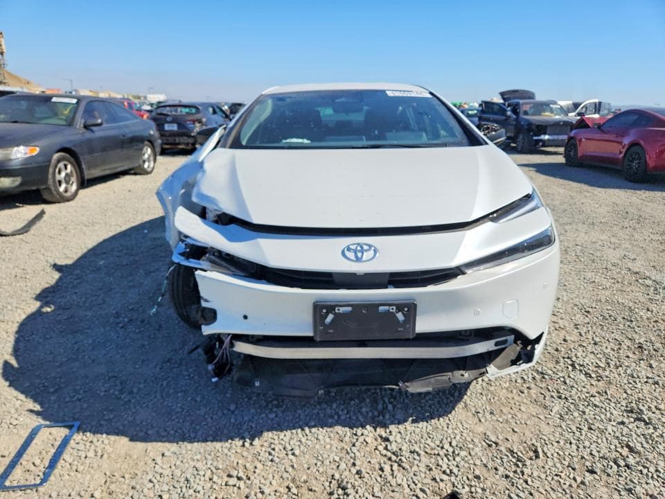 2024 TOYOTA PRIUS LE 5