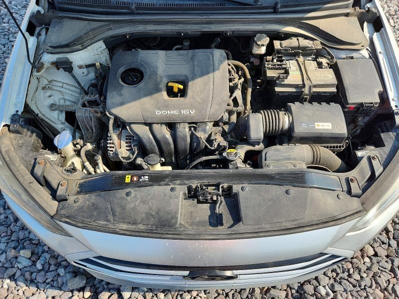 2017 HYUNDAI ELANTRA SE SE 11