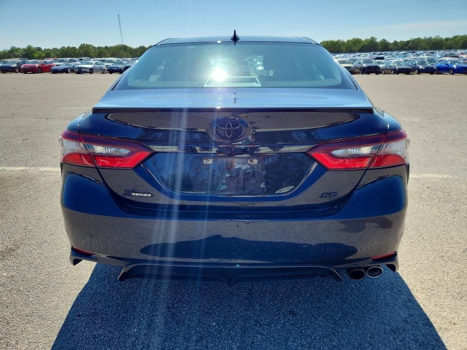 2022 TOYOTA CAMRY SE 6