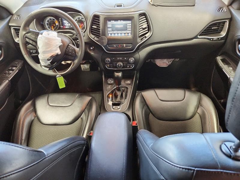 2021 JEEP CHEROKEE LATITUDE PLUS 8