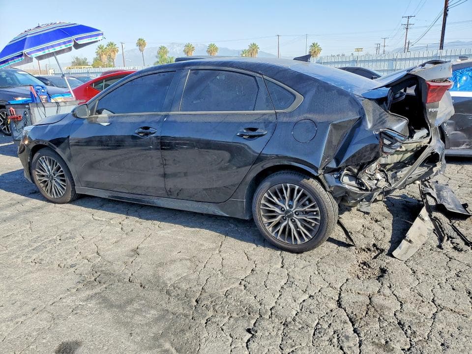 2022 KIA FORTE GT LINE 2