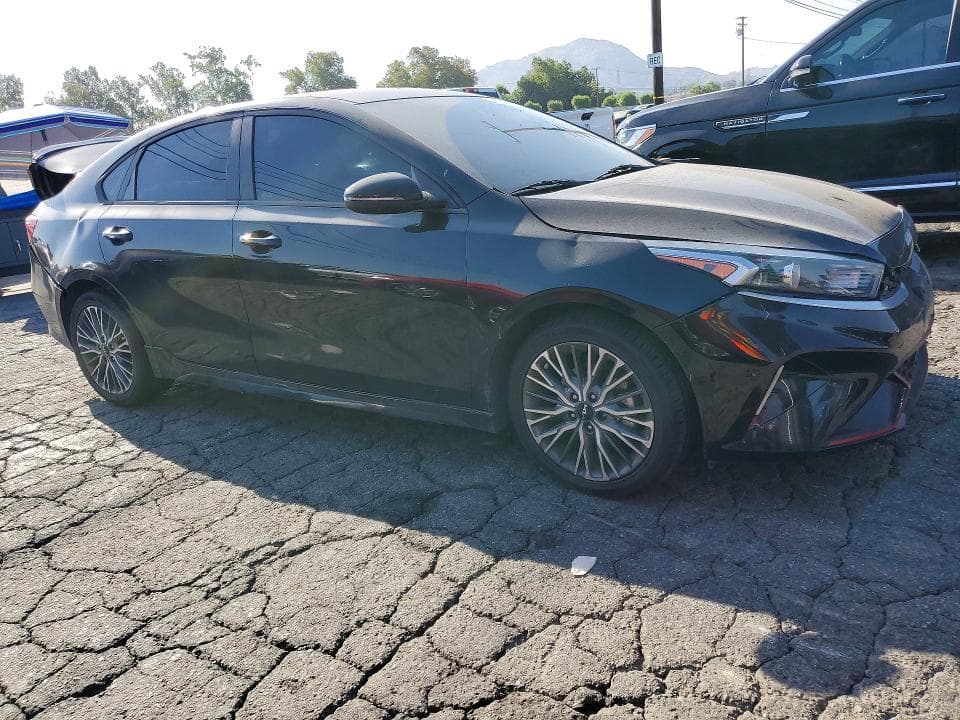 2022 KIA FORTE GT LINE 4