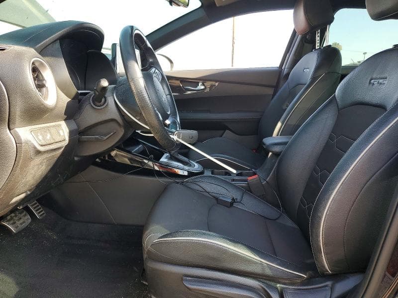 2022 KIA FORTE GT LINE 7