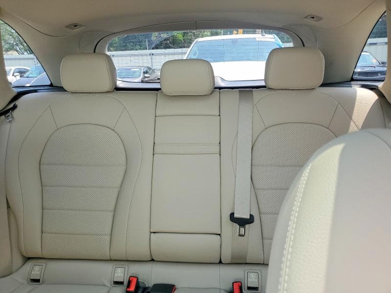 2021 MERCEDES-BENZ GLC 300 4MATIC 10