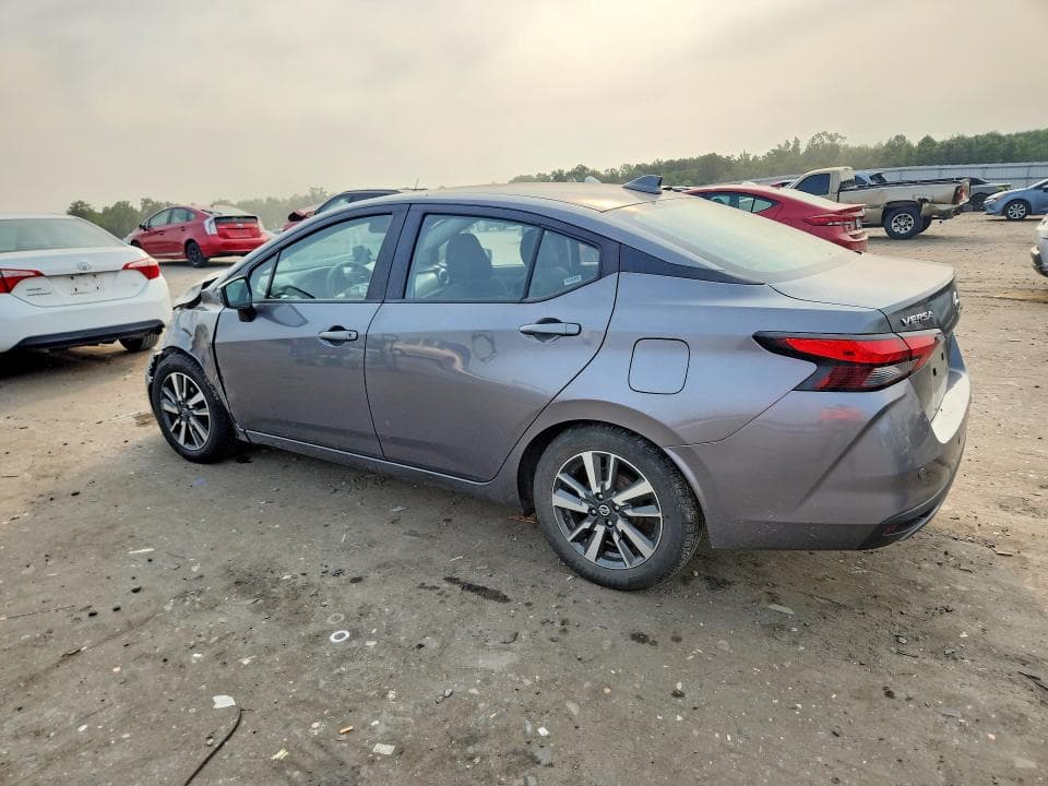 2021 NISSAN VERSA SV 2
