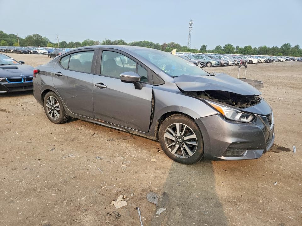 2021 NISSAN VERSA SV 4