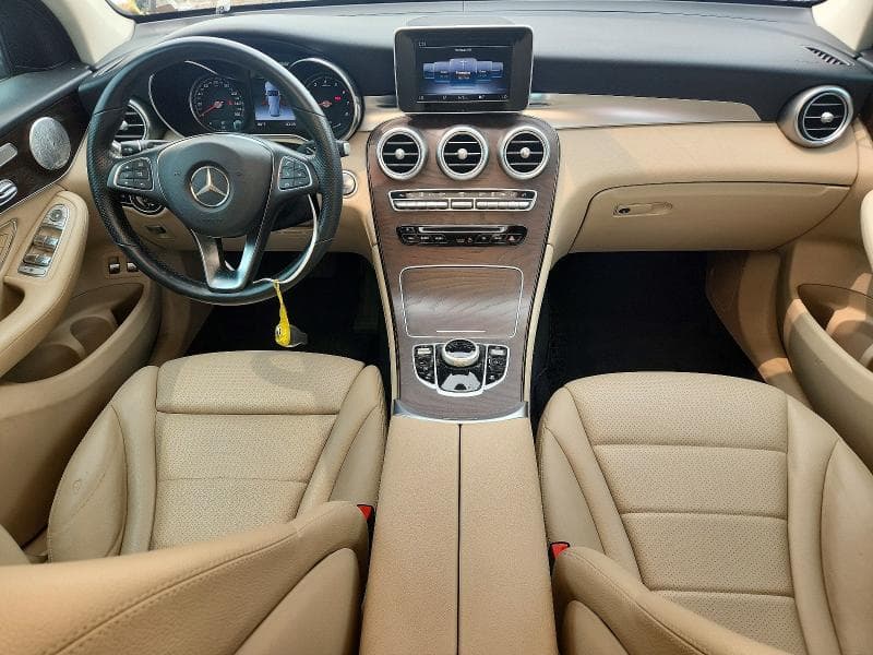 2019 MERCEDES-BENZ GLC 350E 8