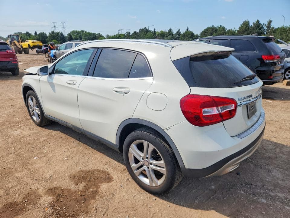 2017 MERCEDES-BENZ GLA 250 4MATIC 250 4MATIC 2