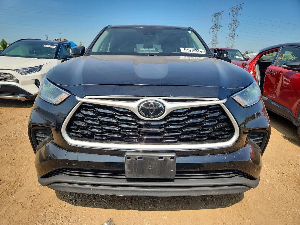 2021 TOYOTA HIGHLANDER L L 5