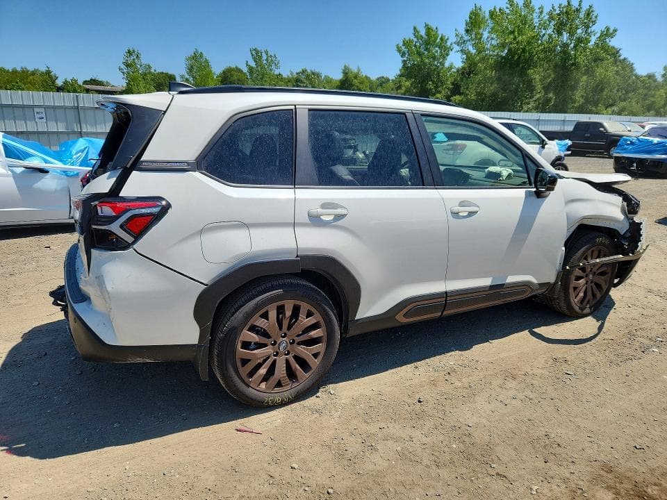2025 SUBARU FORESTER SPORT 3