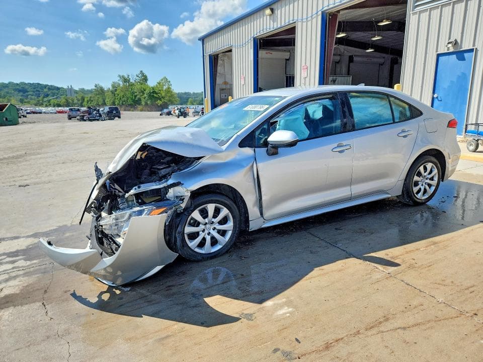 2020 TOYOTA COROLLA LE - 1
