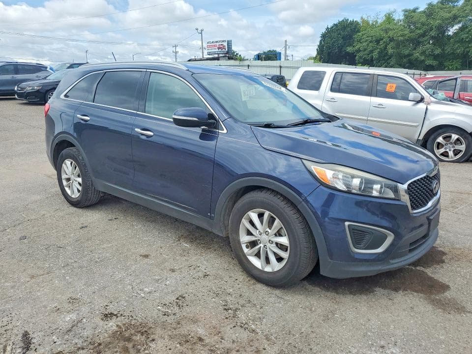 2017 KIA SORENTO LX V6 4