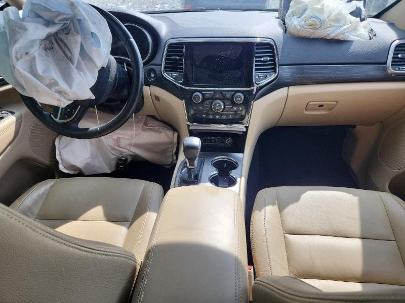 2020 JEEP GRAND CHEROKEE LAREDO 8