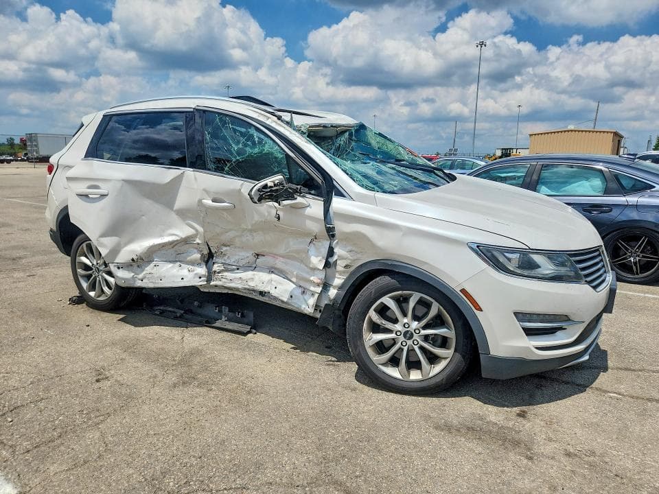2017 LINCOLN MKC SELECT 4