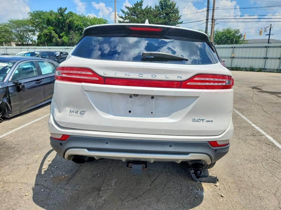 2017 LINCOLN MKC SELECT 6