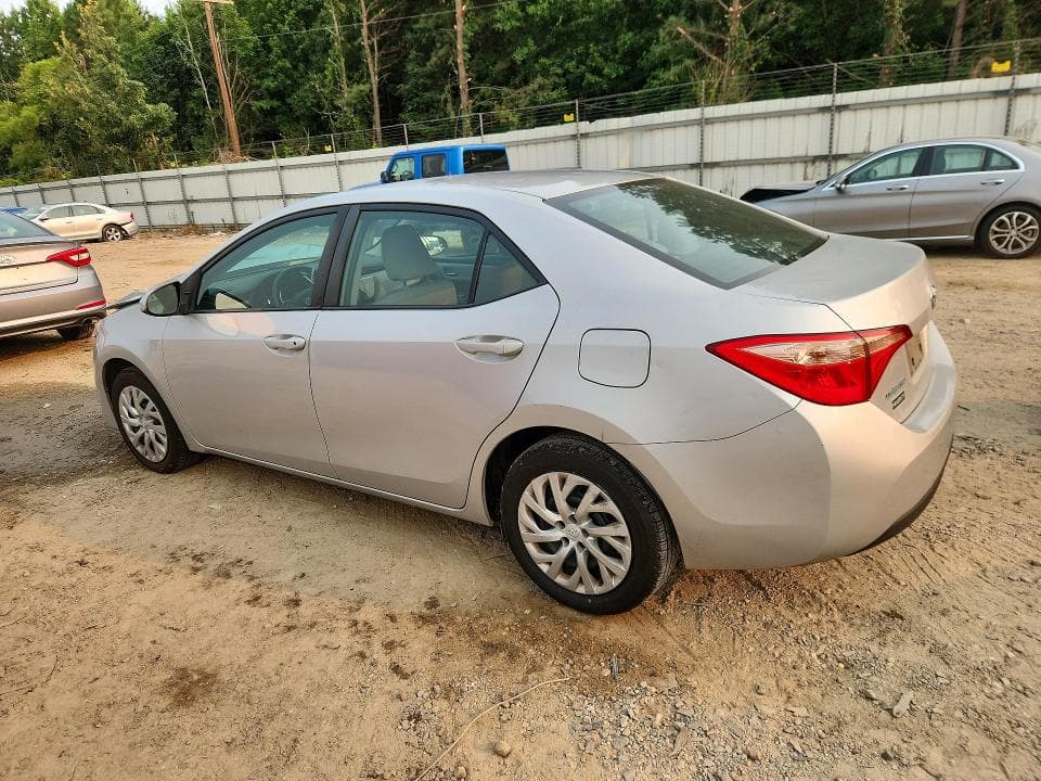 2018 TOYOTA COROLLA LE 2