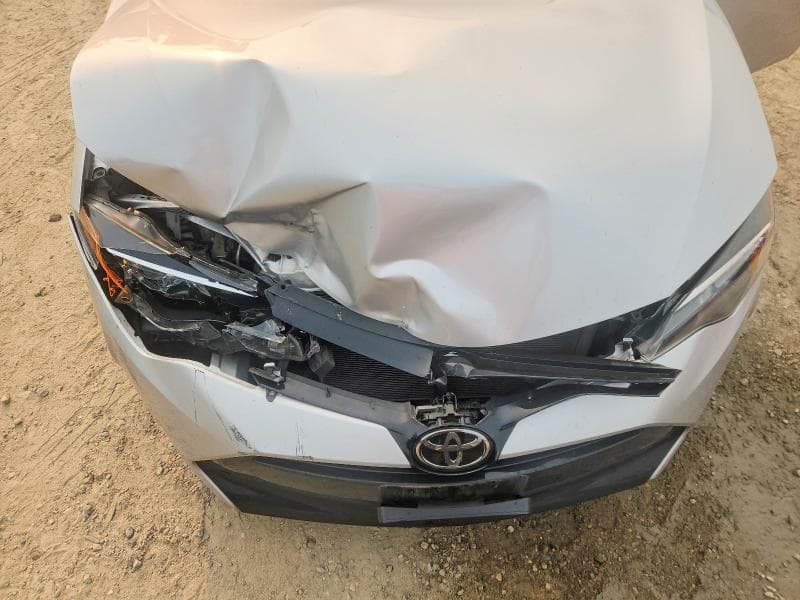 2018 TOYOTA COROLLA LE 11