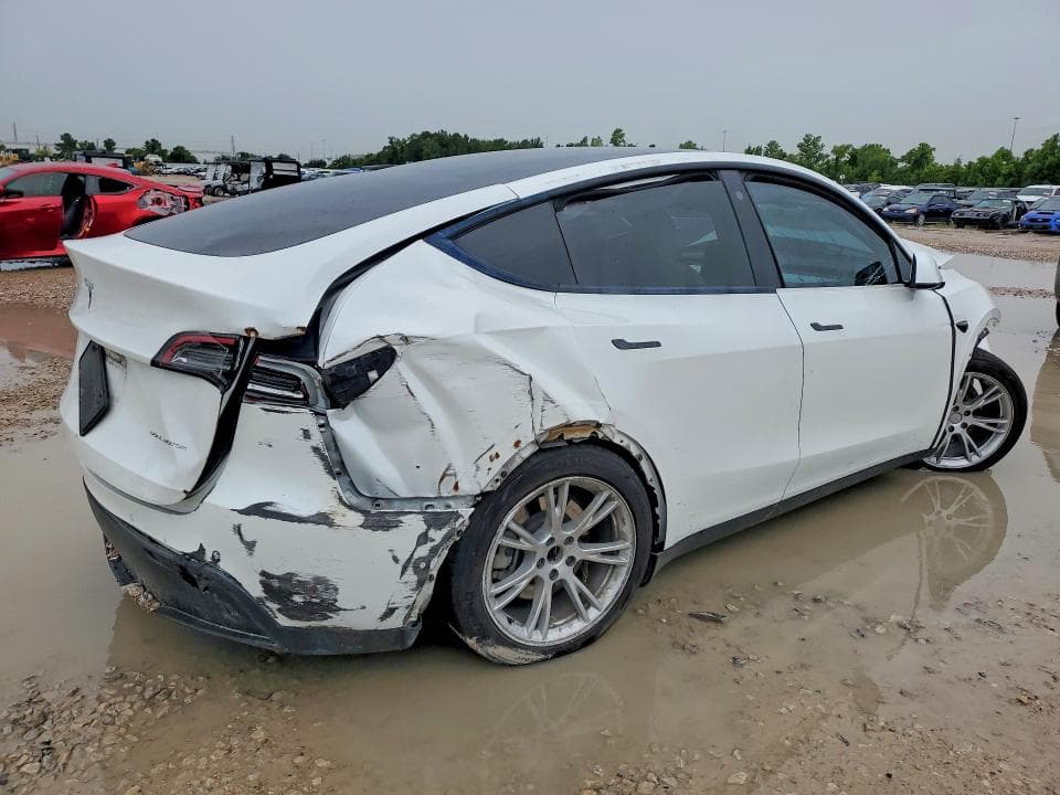 2022 TESLA MODEL Y 3