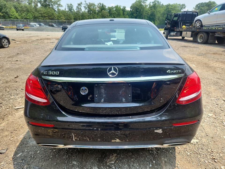 2017 MERCEDES-BENZ E 300 4MATIC 6