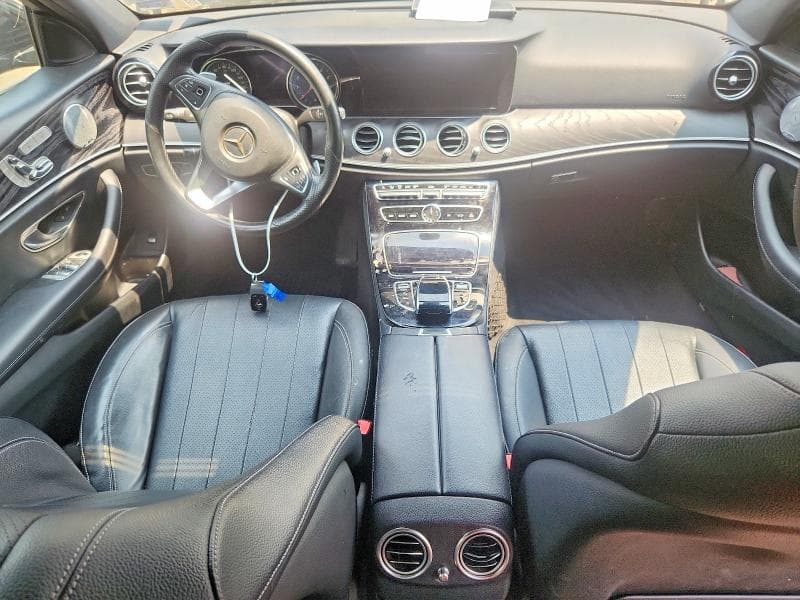 2017 MERCEDES-BENZ E 300 4MATIC 8