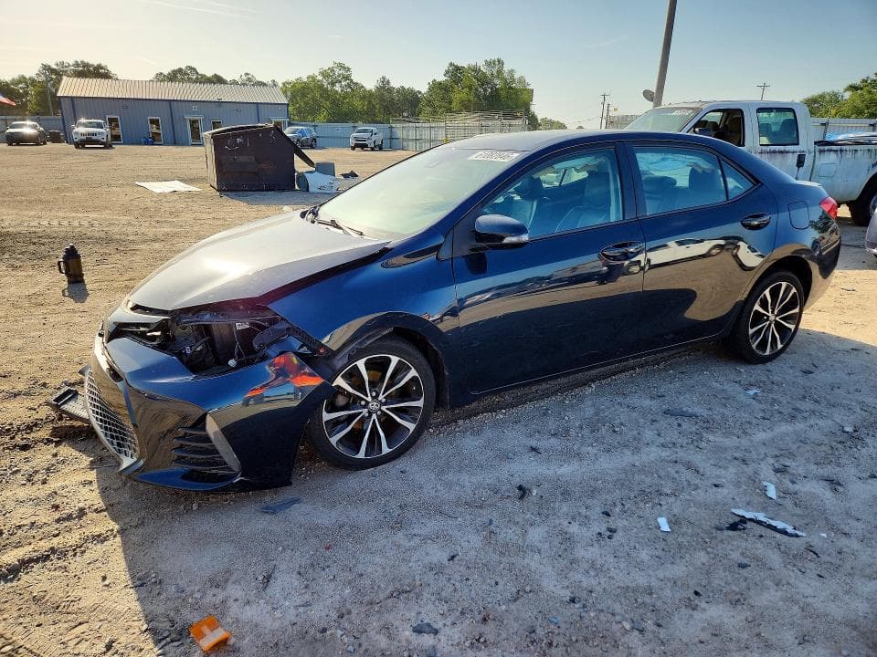 2019 TOYOTA COROLLA SE - 1
