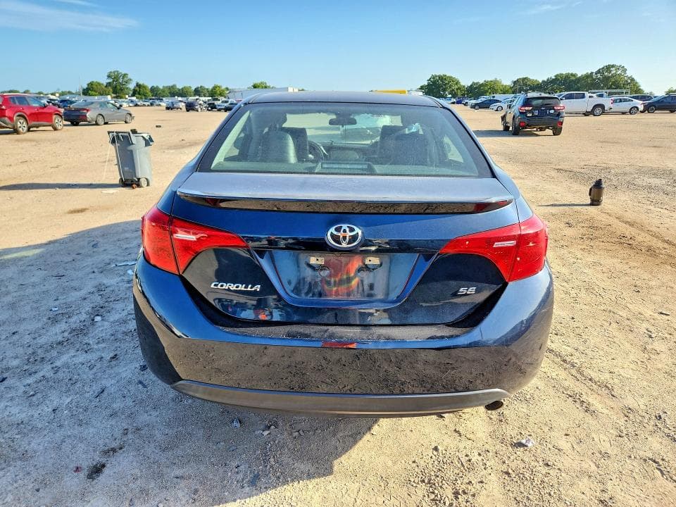 2019 TOYOTA COROLLA SE 6