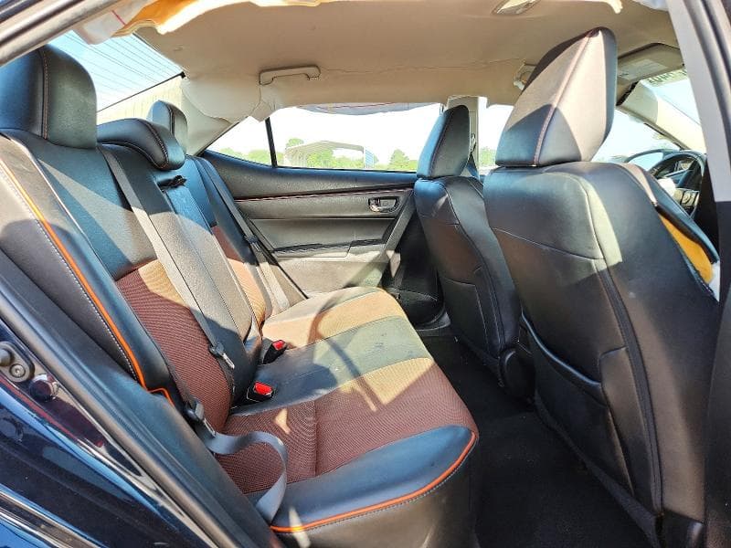 2019 TOYOTA COROLLA SE 10