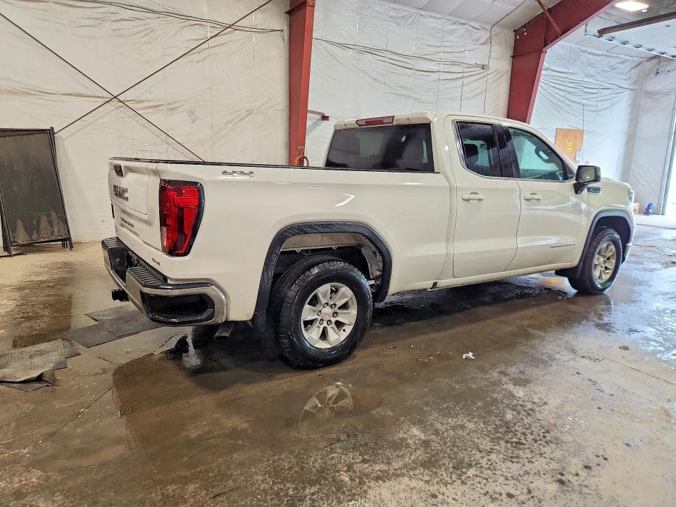 2022 GMC SIERRA K1500 SLE 3