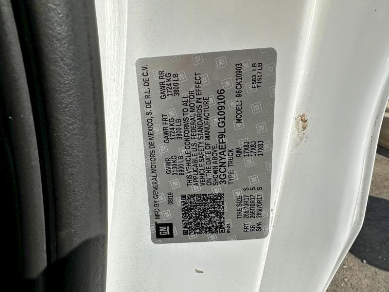 2020 CHEVROLET SILVERADO K1500 10