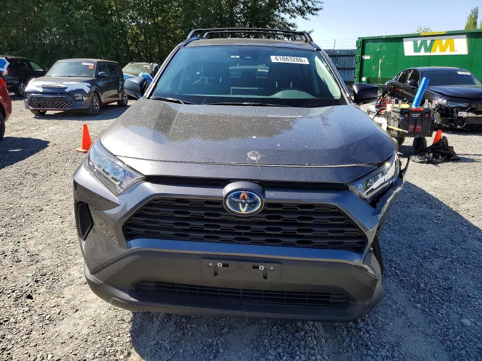2022 TOYOTA RAV4 LE 5