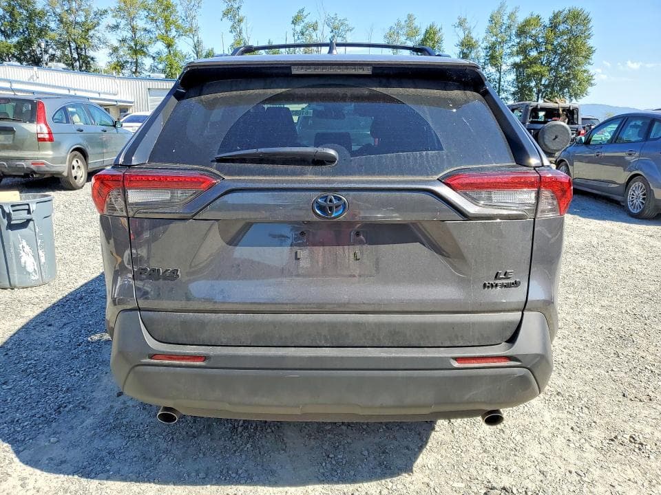2022 TOYOTA RAV4 LE 6