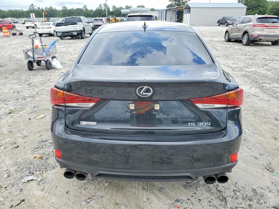 2018 LEXUS IS 300 6