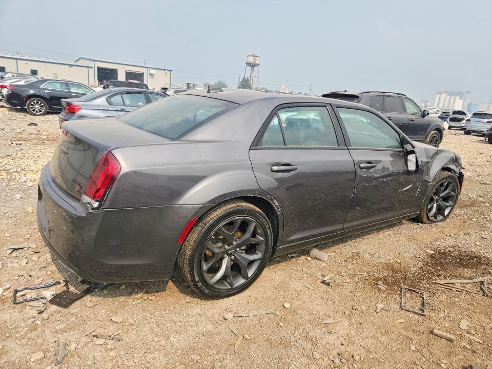 2023 CHRYSLER 300 S 3