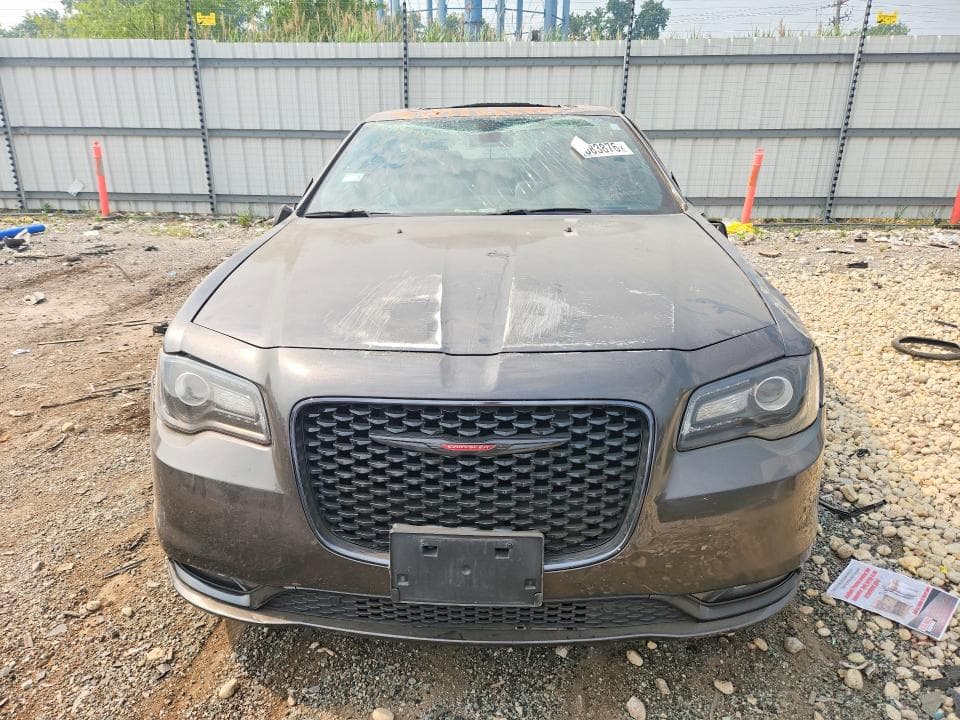 2023 CHRYSLER 300 S 5