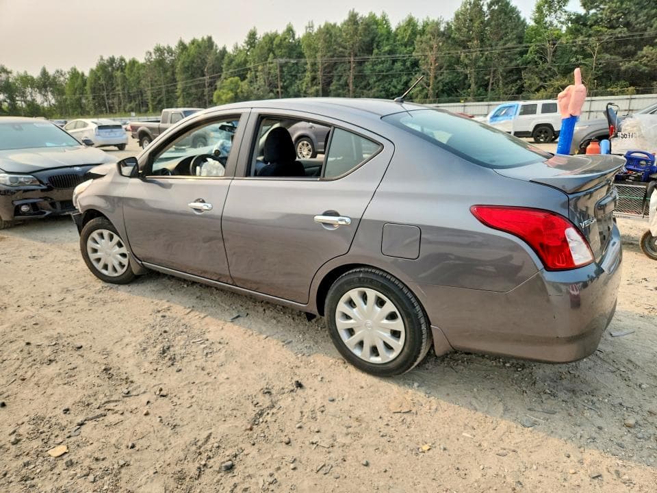 2019 NISSAN VERSA SV 2